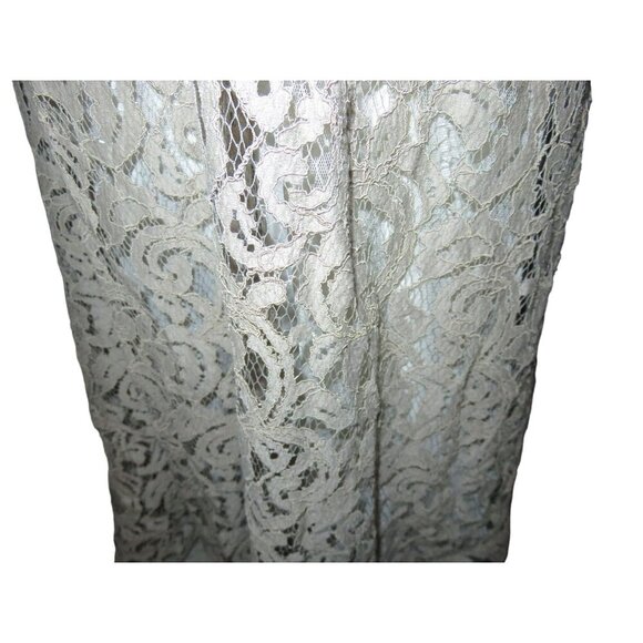 TADASHI Shoji Medallion Lace Two Tone White Cream  Mermaid Cut Formal Gown Dress - Picture 6 of 9